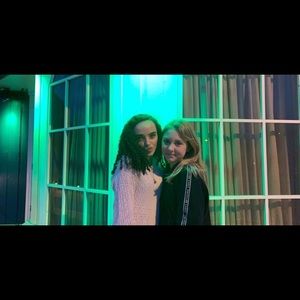 Meet your Posher, Carla